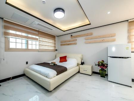 Jeju Skyhill Pension 西归浦市 外观 照片