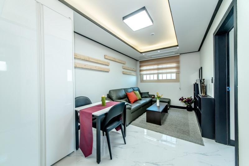 Jeju Skyhill Pension 西归浦市 外观 照片